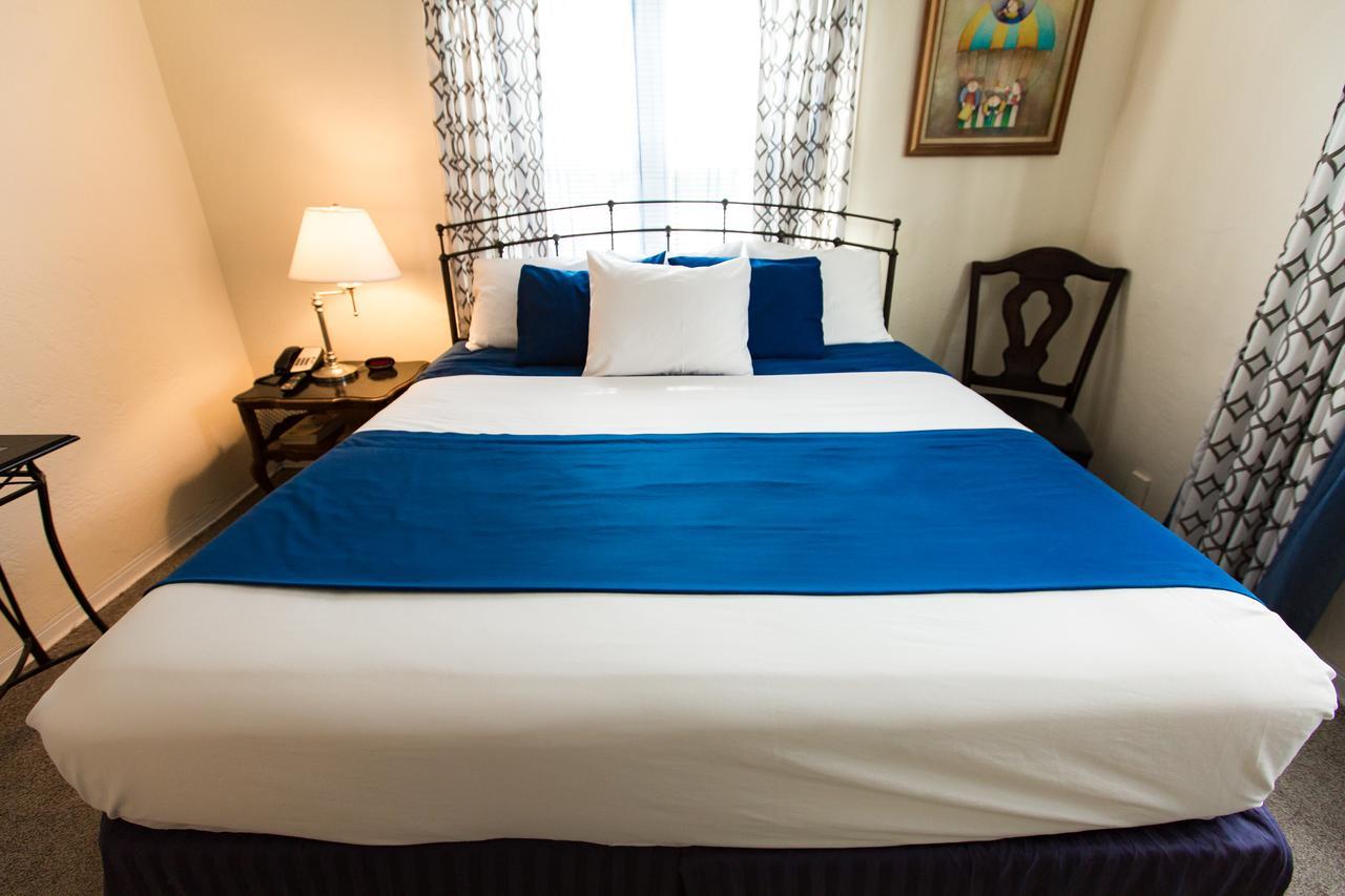 Baltic Apartahotel 2*